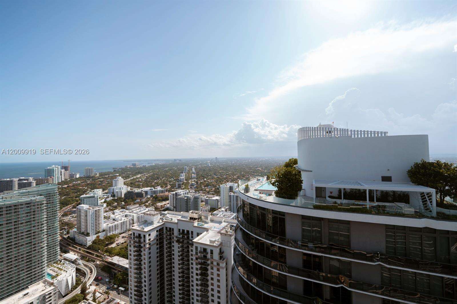 Brickell Heights East at 45 9 St, Miami, FL 33130 - For Rent photo 2