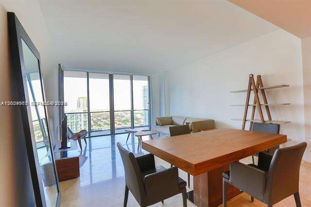 Reach Brickell at 68 6 St, Miami, FL 33131 - For Rent photo 20