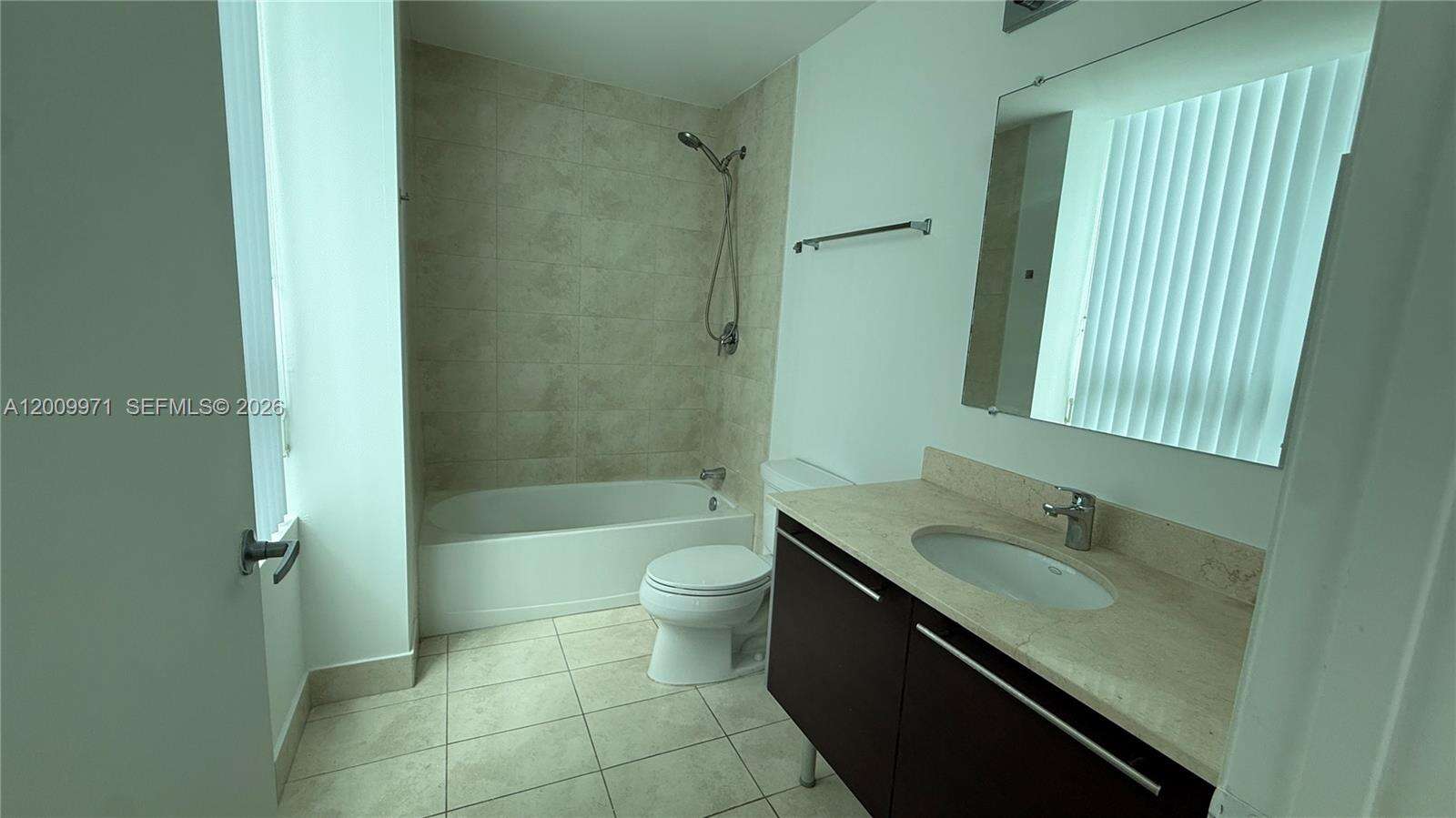Quantum On The Bay at 1900 Bayshore Dr, Miami, FL 33132 - For Rent photo 12