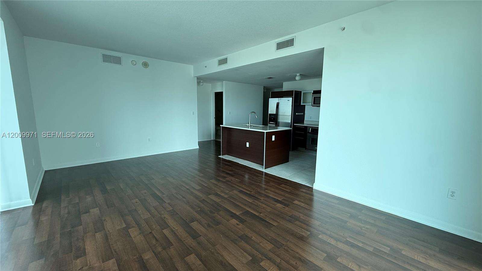 Quantum On The Bay at 1900 Bayshore Dr, Miami, FL 33132 - For Rent photo 3