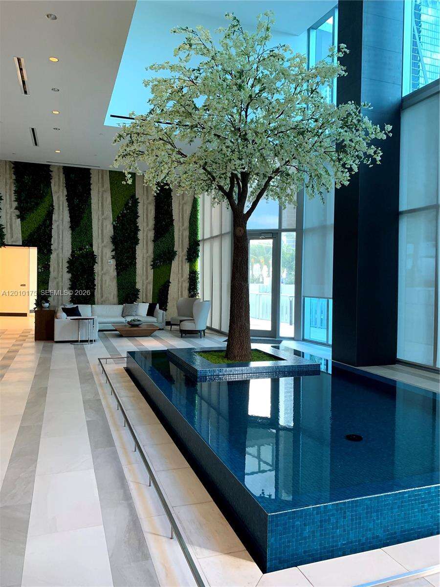 Paramount Miami Worldcenter at 851 1 Ave, Miami, FL 33132 - For Rent photo 30