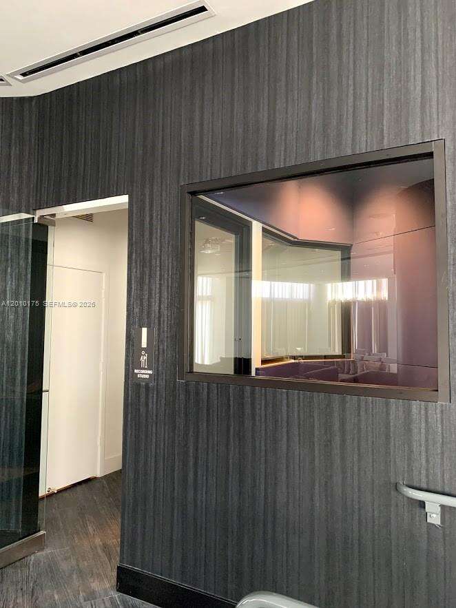 Paramount Miami Worldcenter at 851 1 Ave, Miami, FL 33132 - For Rent photo 46