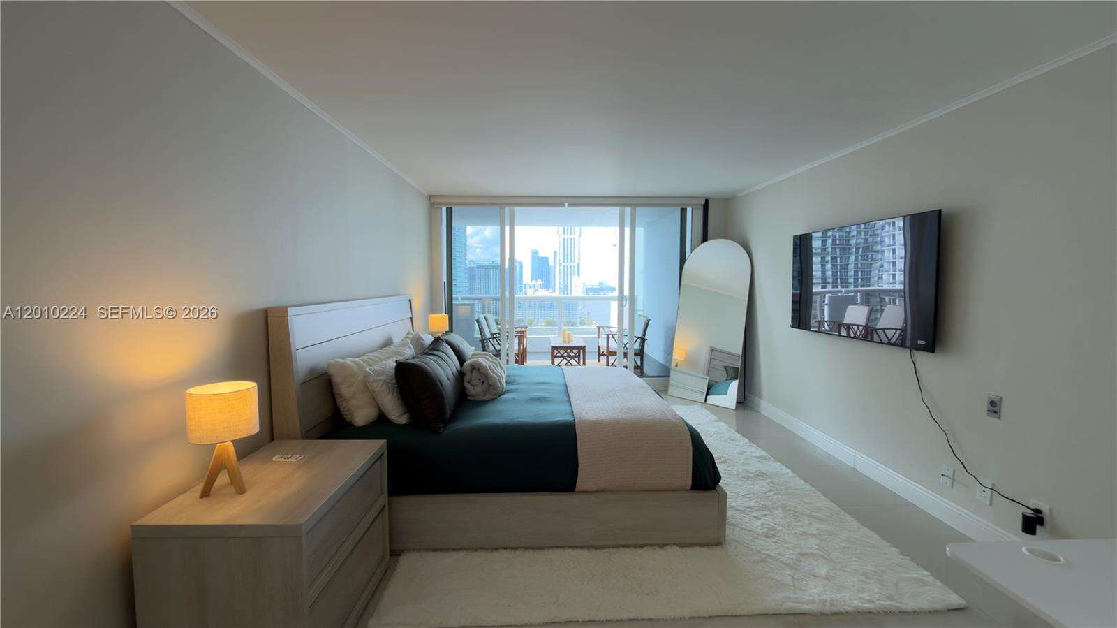 The Grand at Miami, FL 33132 - For Rent photo 16
