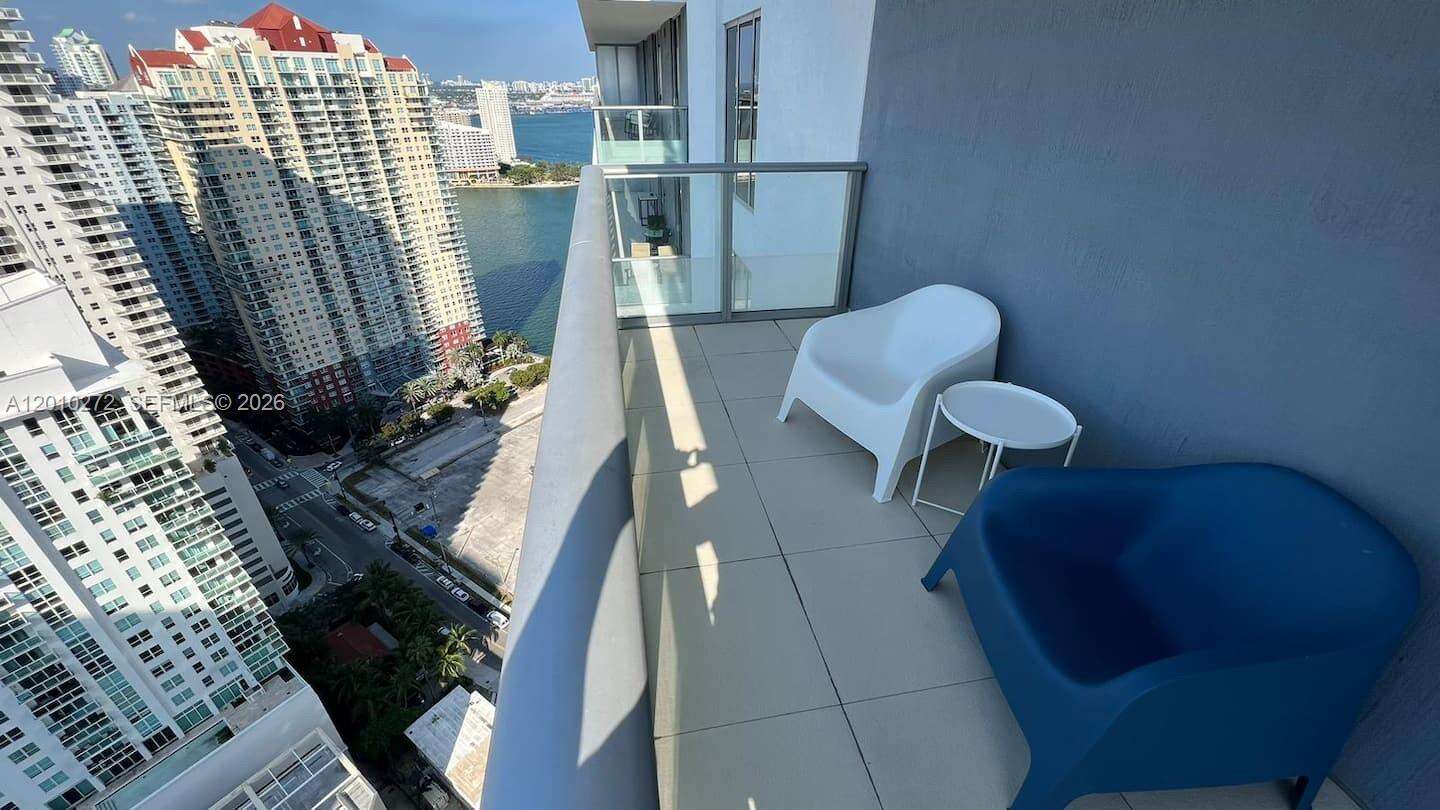 Brickell House at 1300 Brickell Bay Dr, Miami, FL 33131 - For Rent photo 26