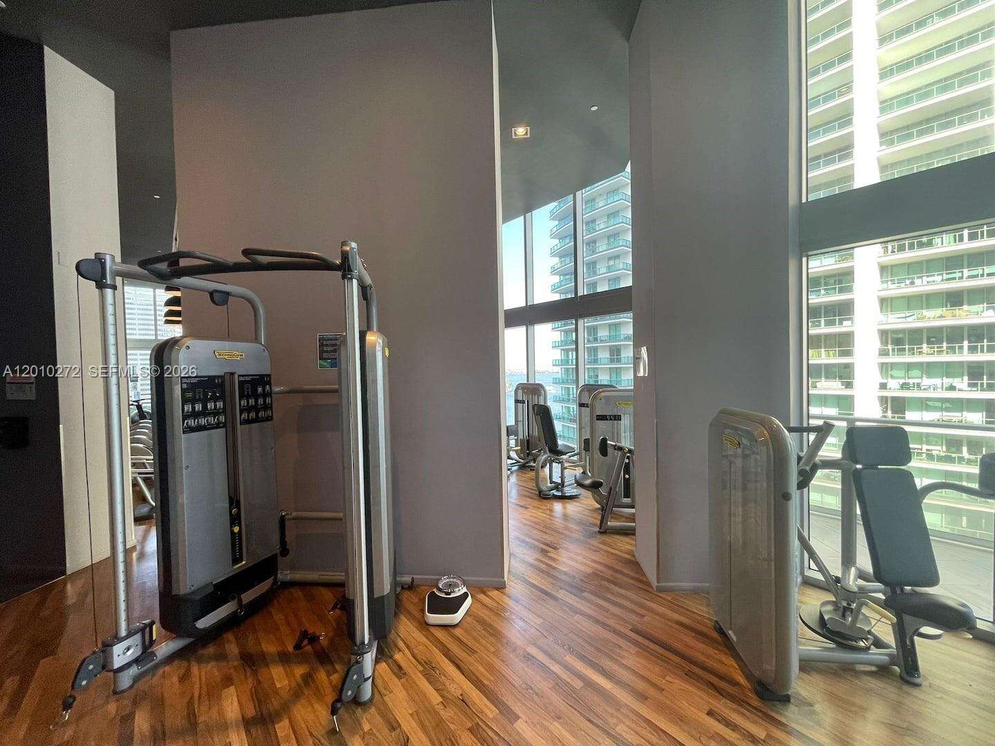 Brickell House at 1300 Brickell Bay Dr, Miami, FL 33131 - For Rent photo 32