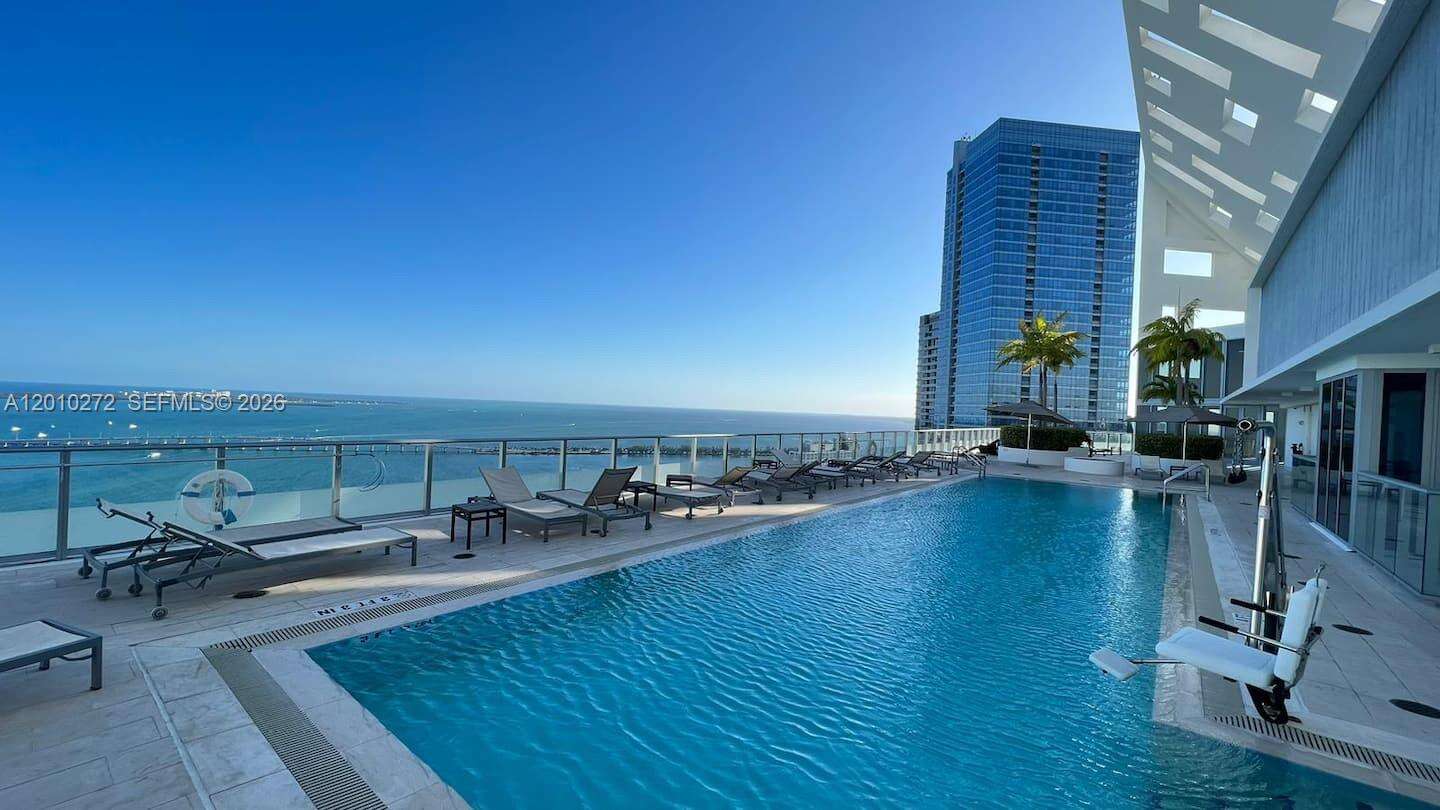 Brickell House at 1300 Brickell Bay Dr, Miami, FL 33131 - For Rent photo 39
