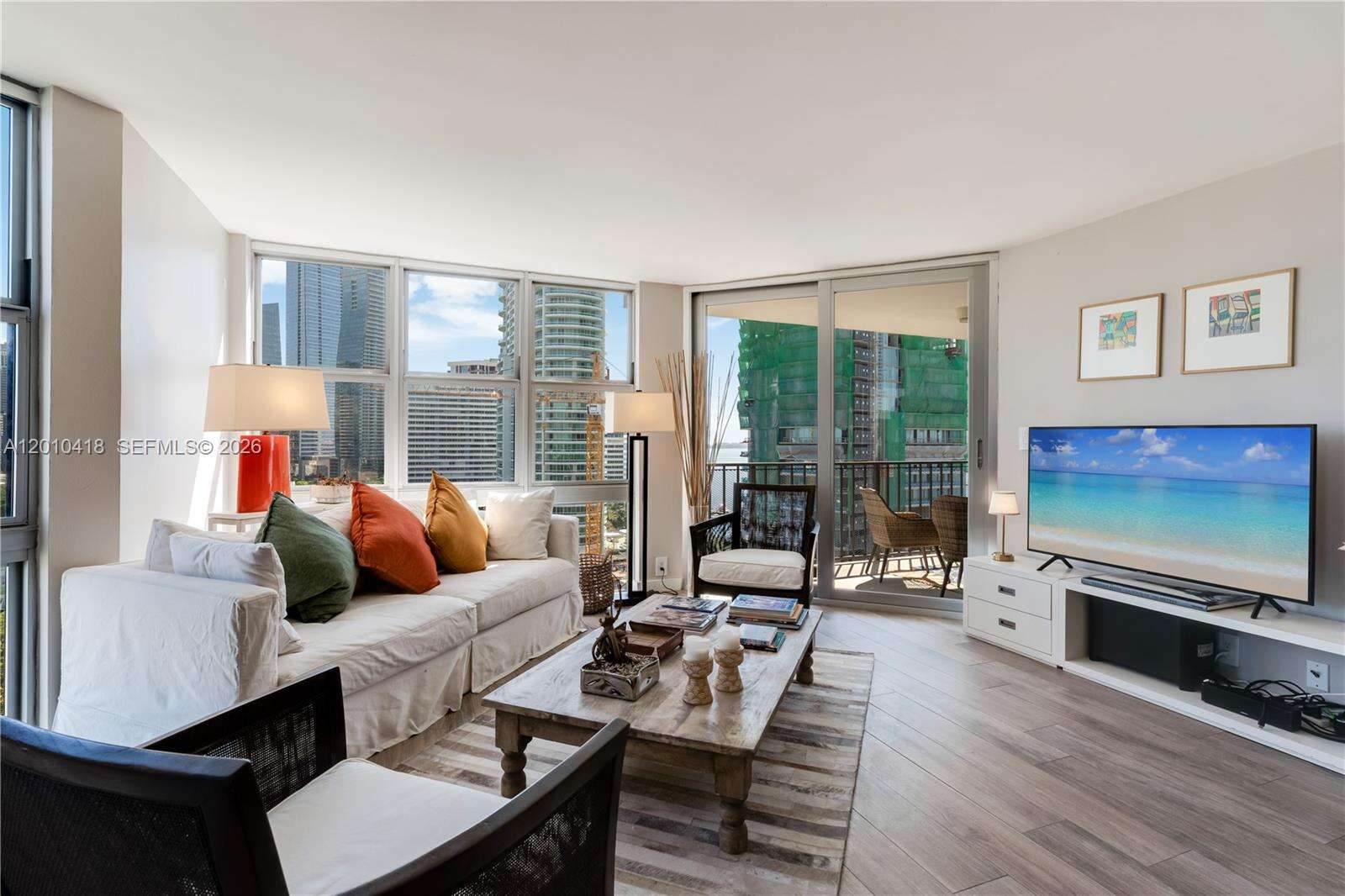Brickell Place at 1901 Brickell Ave, Miami, FL 33129 - For Rent photo 11
