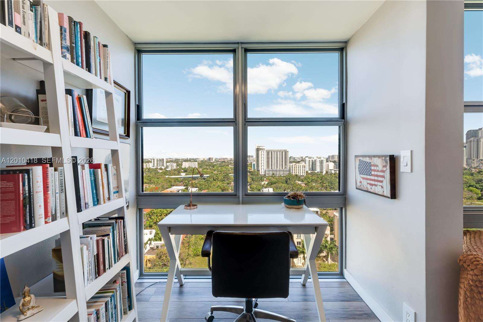 Brickell Place at 1901 Brickell Ave, Miami, FL 33129 - For Rent photo 15