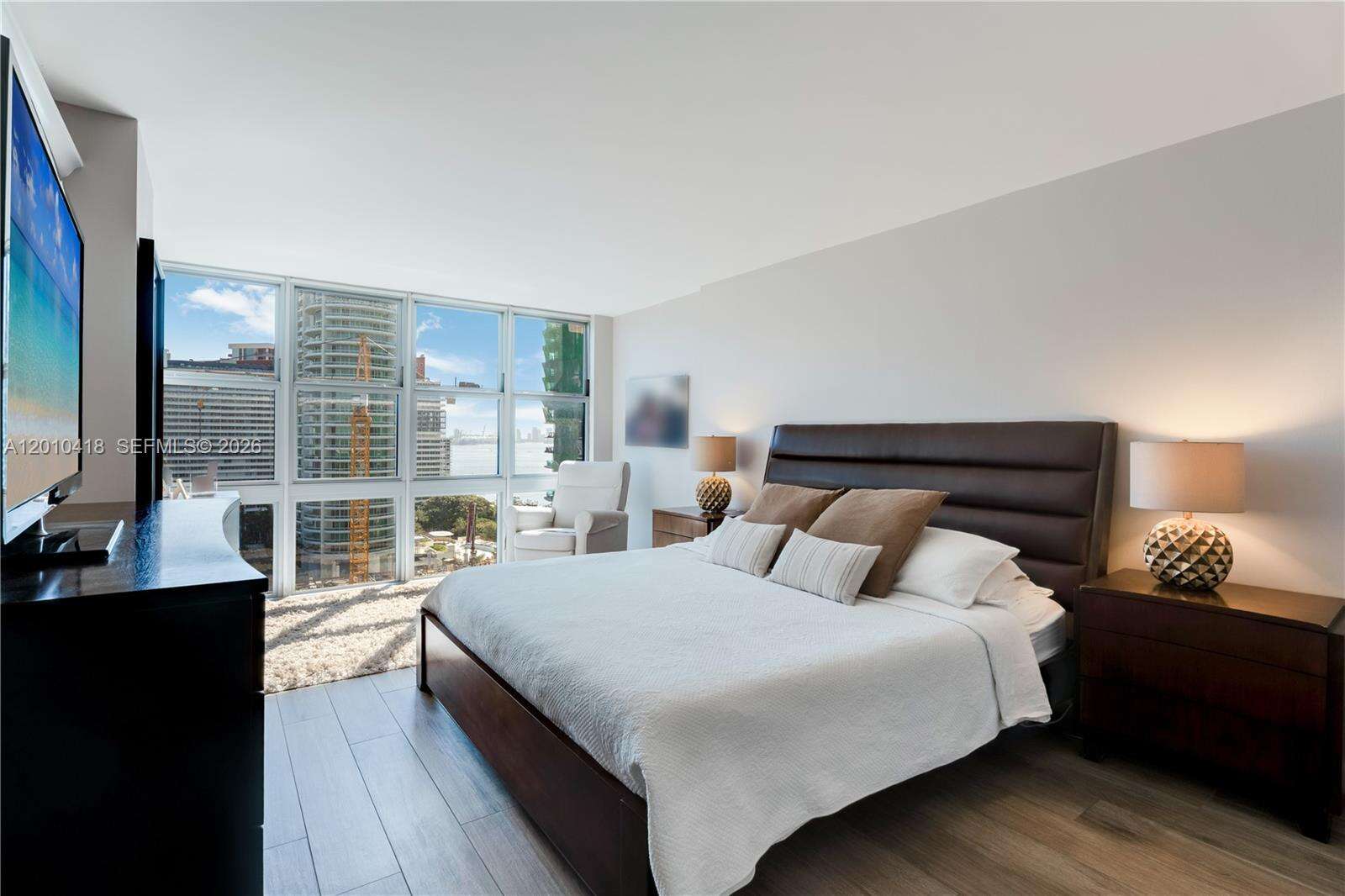 Brickell Place at 1901 Brickell Ave, Miami, FL 33129 - For Rent photo 20