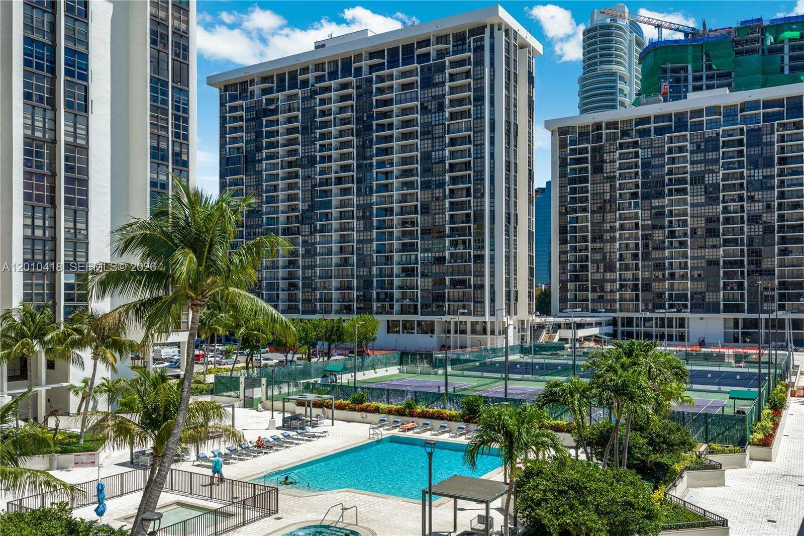 Brickell Place at 1901 Brickell Ave, Miami, FL 33129 - For Rent photo 29