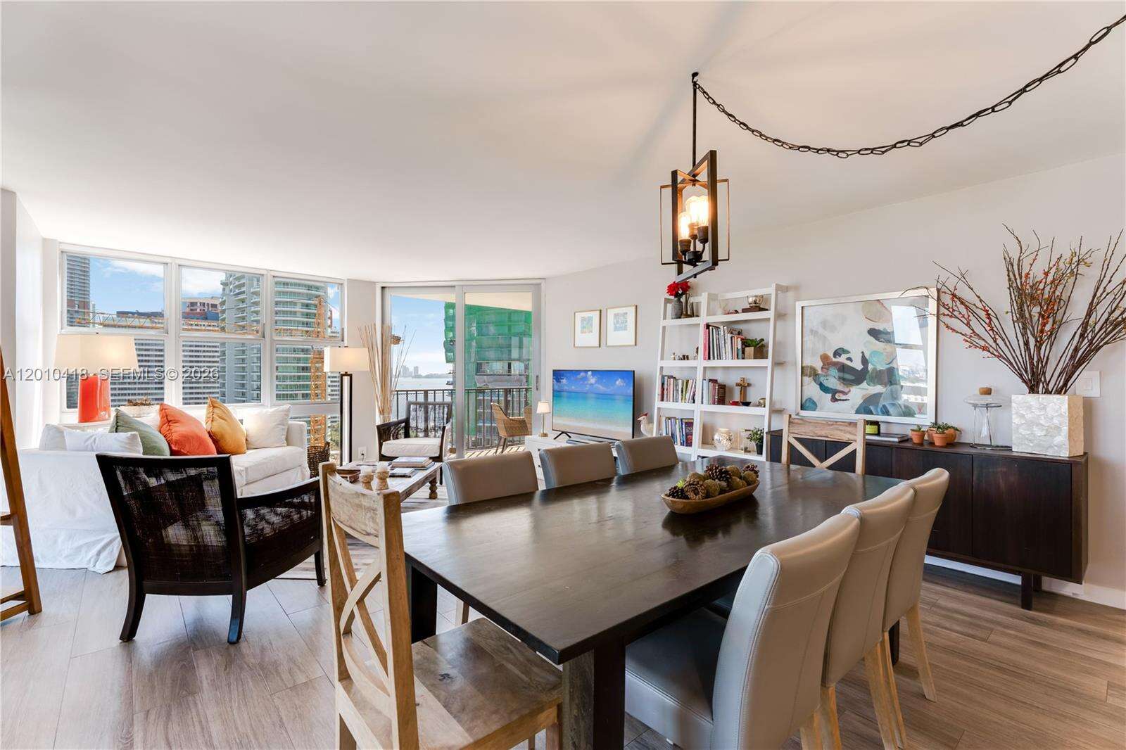 Brickell Place at 1901 Brickell Ave, Miami, FL 33129 - For Rent photo 9