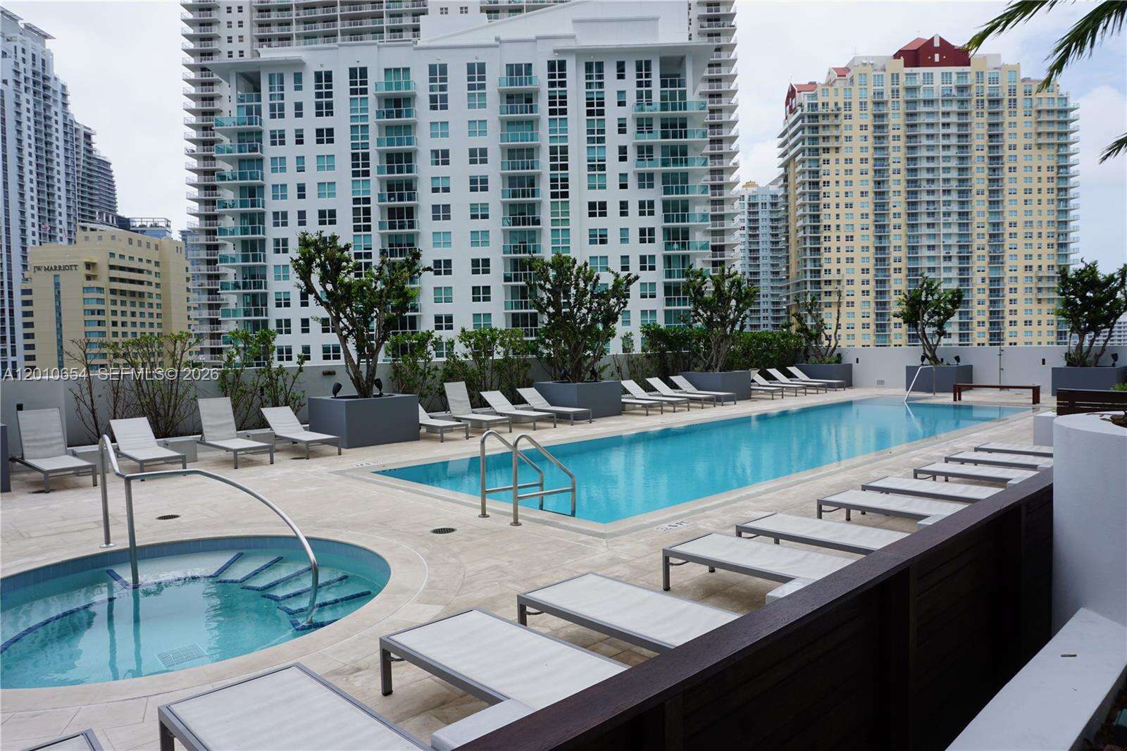 Brickell House at 1300 Brickell Bay Dr, Miami, FL 33131 - For Rent photo 15