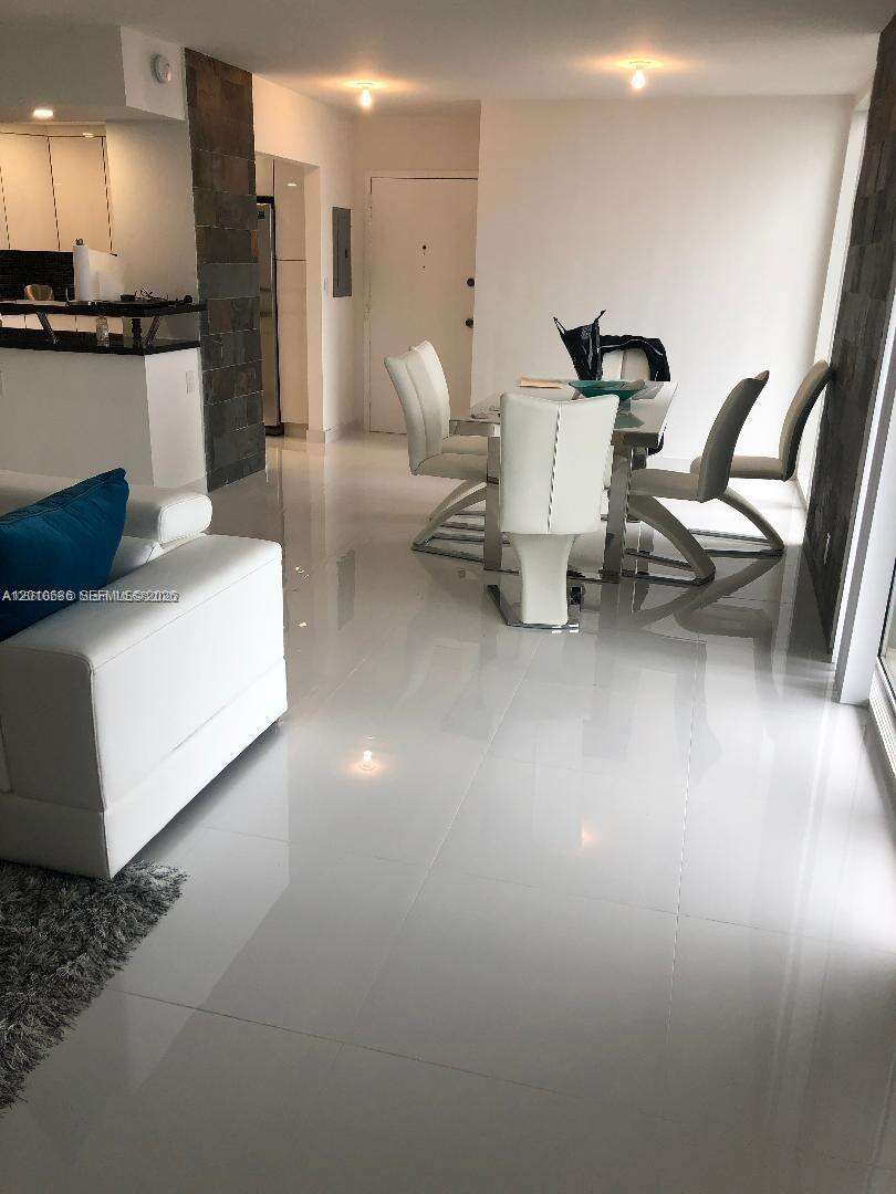 Parker Plaza at 2030 Ocean Dr, Hallandale Beach, FL 33009 - For Rent photo 32