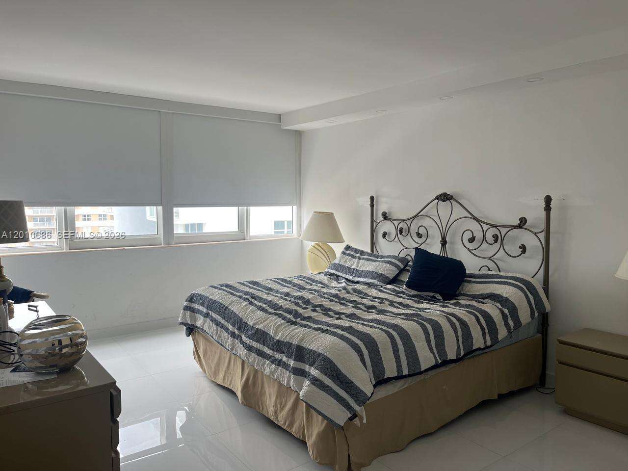 Parker Plaza at 2030 Ocean Dr, Hallandale Beach, FL 33009 - For Rent photo 37