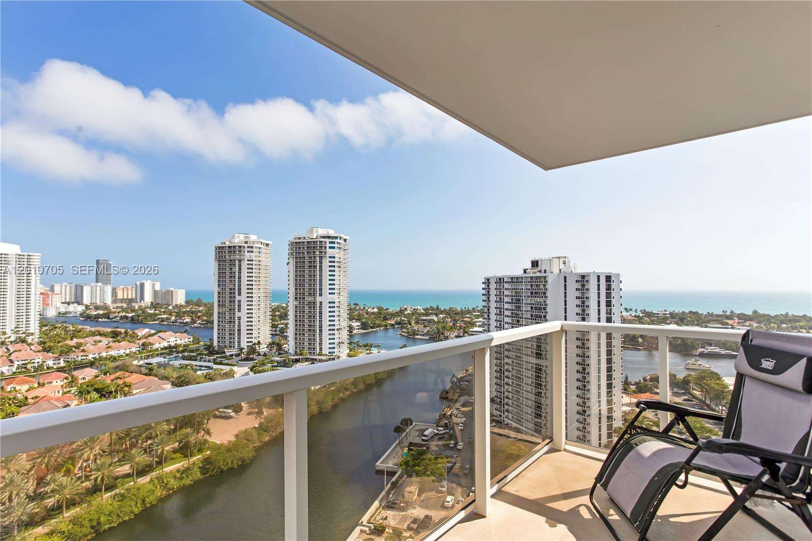 Flamenco Tower 1 at 3701 Country Club Dr, Aventura, FL 33180 - For Rent photo 20