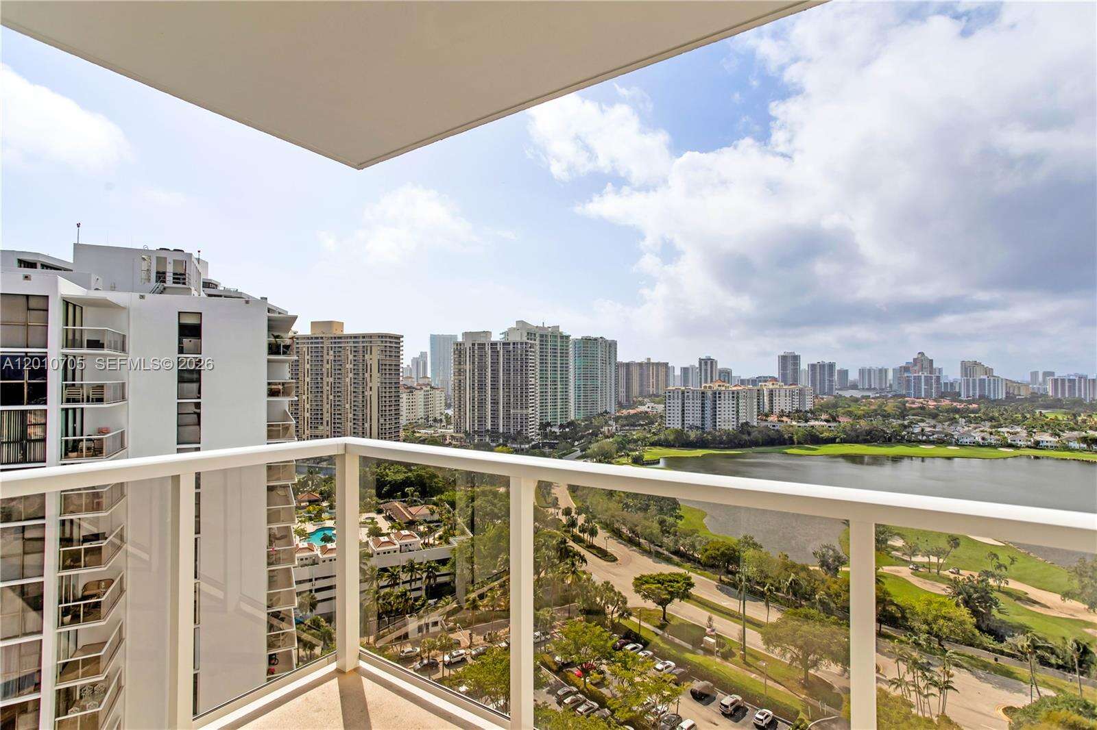Flamenco Tower 1 at 3701 Country Club Dr, Aventura, FL 33180 - For Rent photo 6