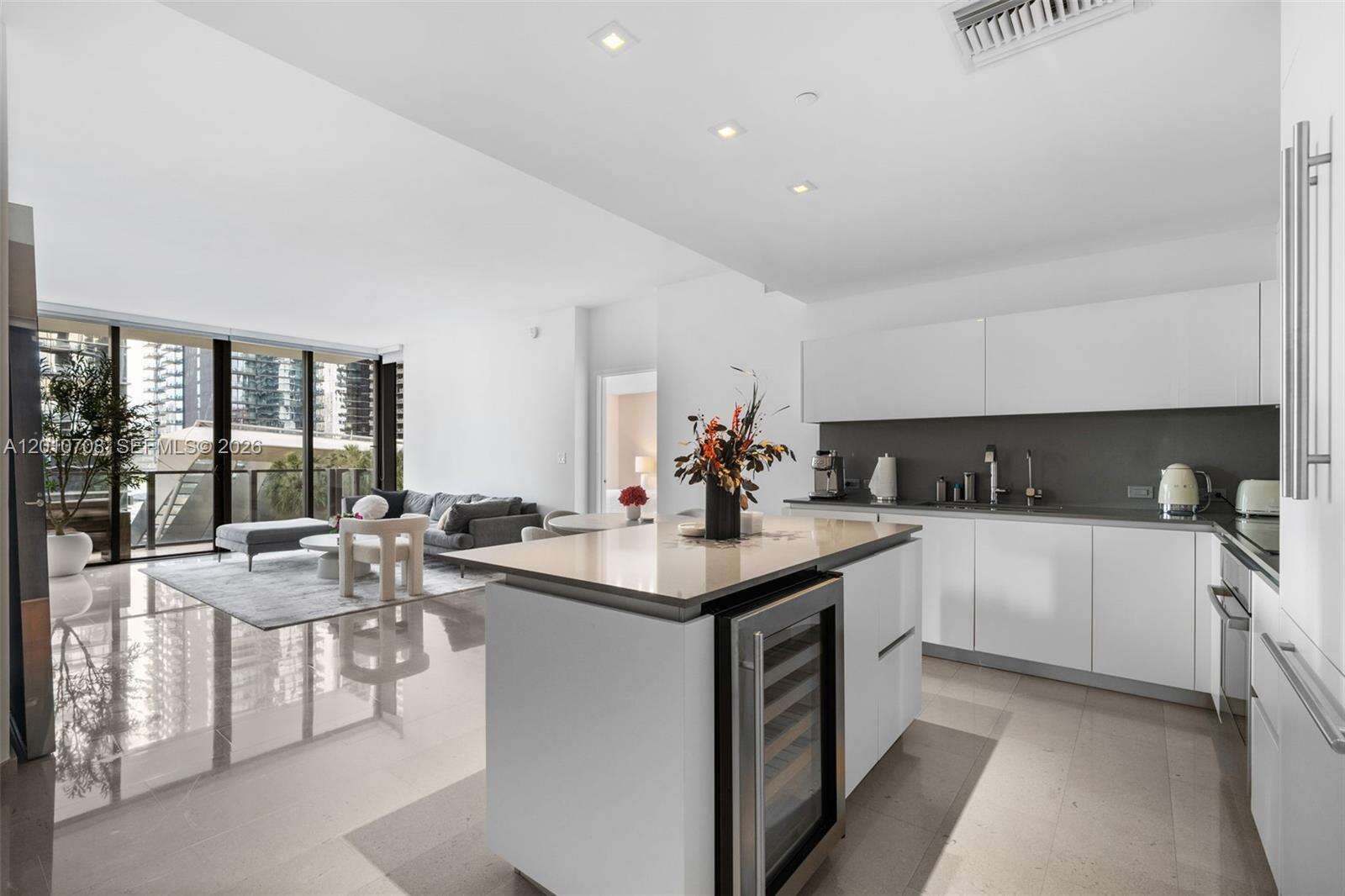Rise Brickell at 88 7 St, Miami, FL 33130 - For Rent photo 2