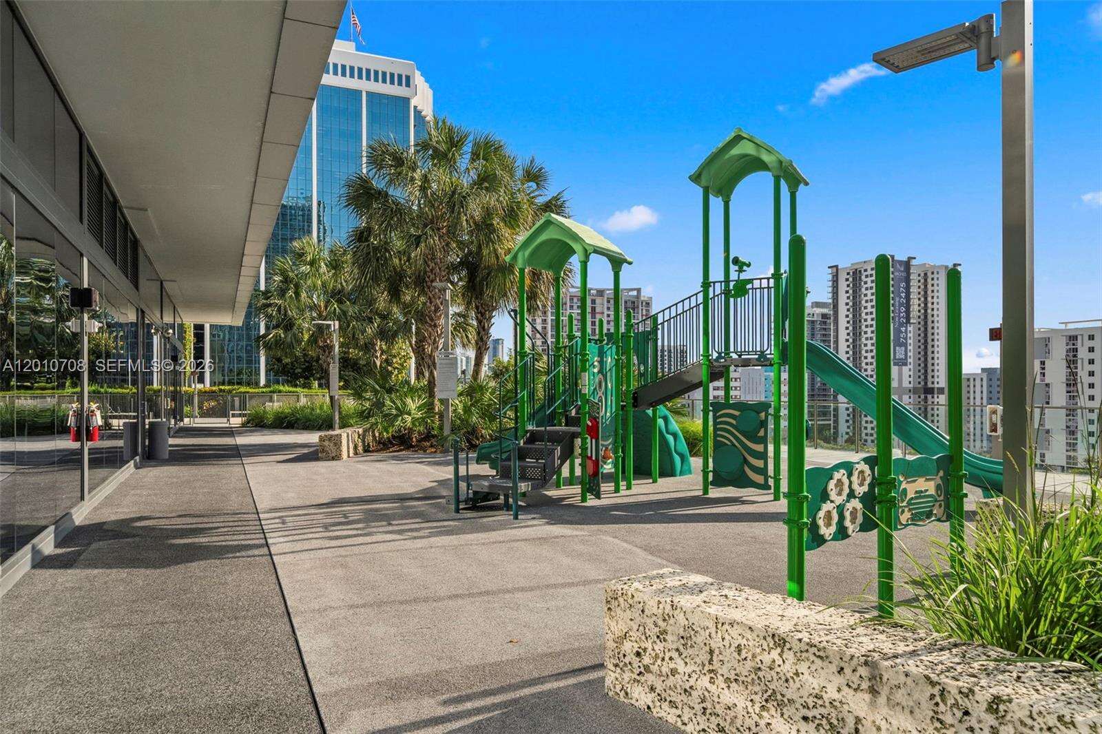 Rise Brickell at 88 7 St, Miami, FL 33130 - For Rent photo 34