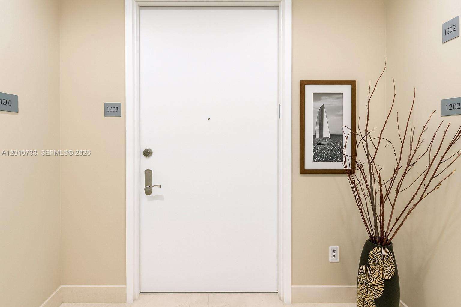 Trump Tower 2 at 15901 Collins Ave, Sunny Isles Beach, FL 33160 - For Rent photo 2