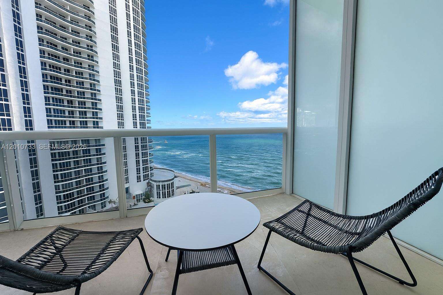 Trump Tower 2 at 15901 Collins Ave, Sunny Isles Beach, FL 33160 - For Rent photo 24