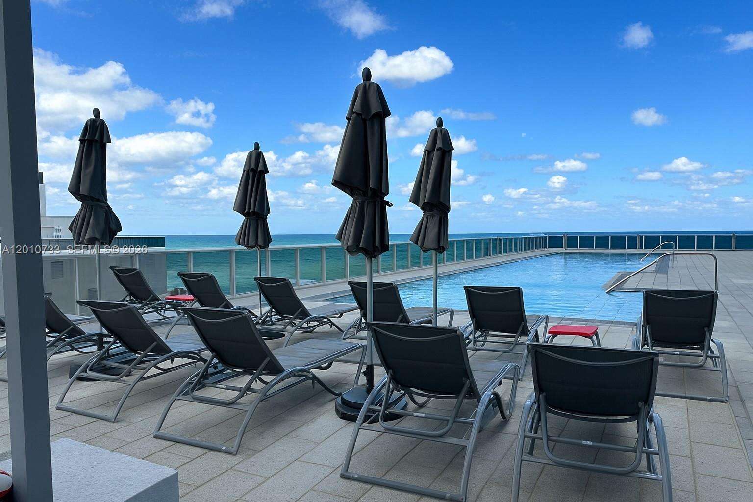Trump Tower 2 at 15901 Collins Ave, Sunny Isles Beach, FL 33160 - For Rent photo 37
