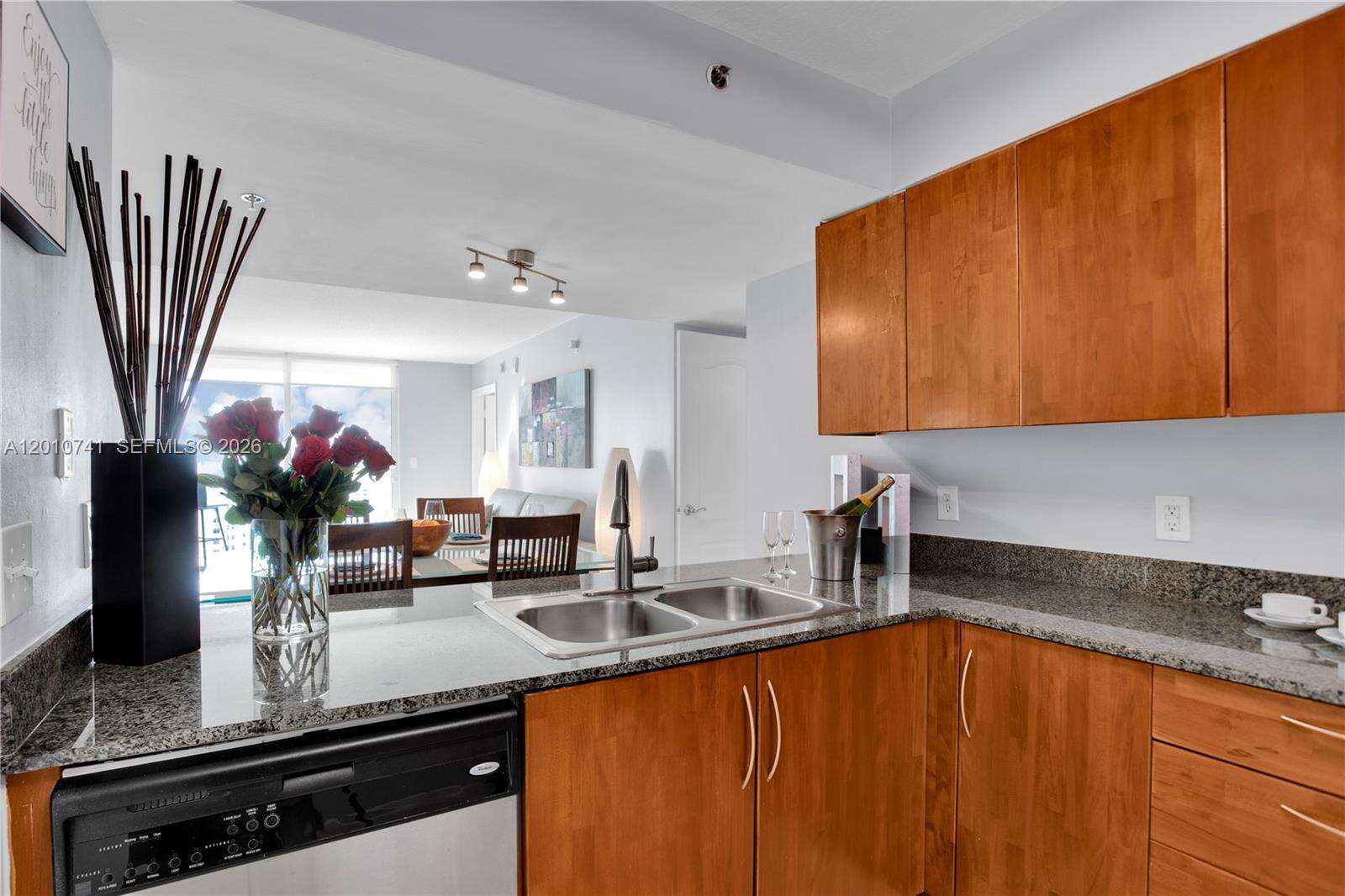 The Club At Brickell Bay at 1200 Brickell Bay Dr, Miami, FL 33131 - For Rent photo 13