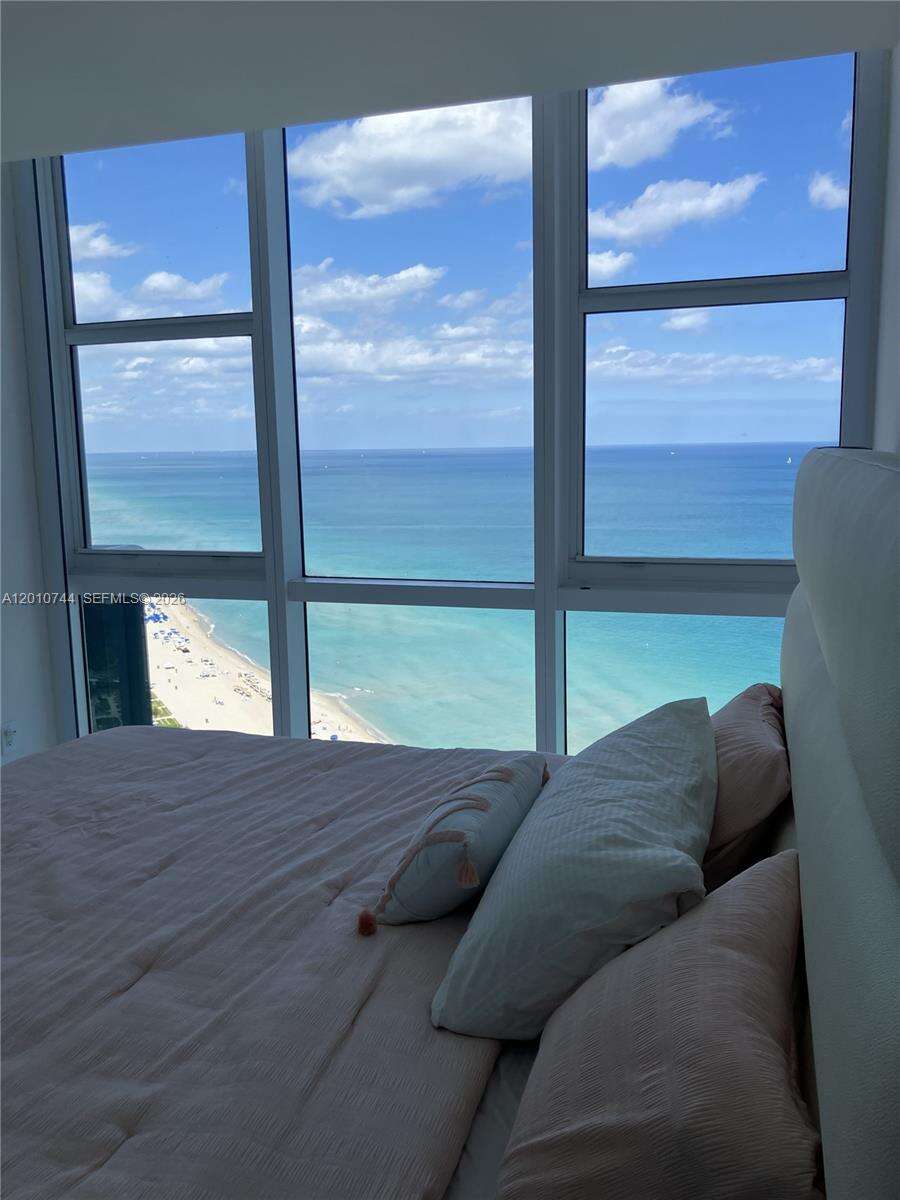 Trump Royale at 18201 Collins Ave, Sunny Isles Beach, FL 33160 - For Rent photo 13