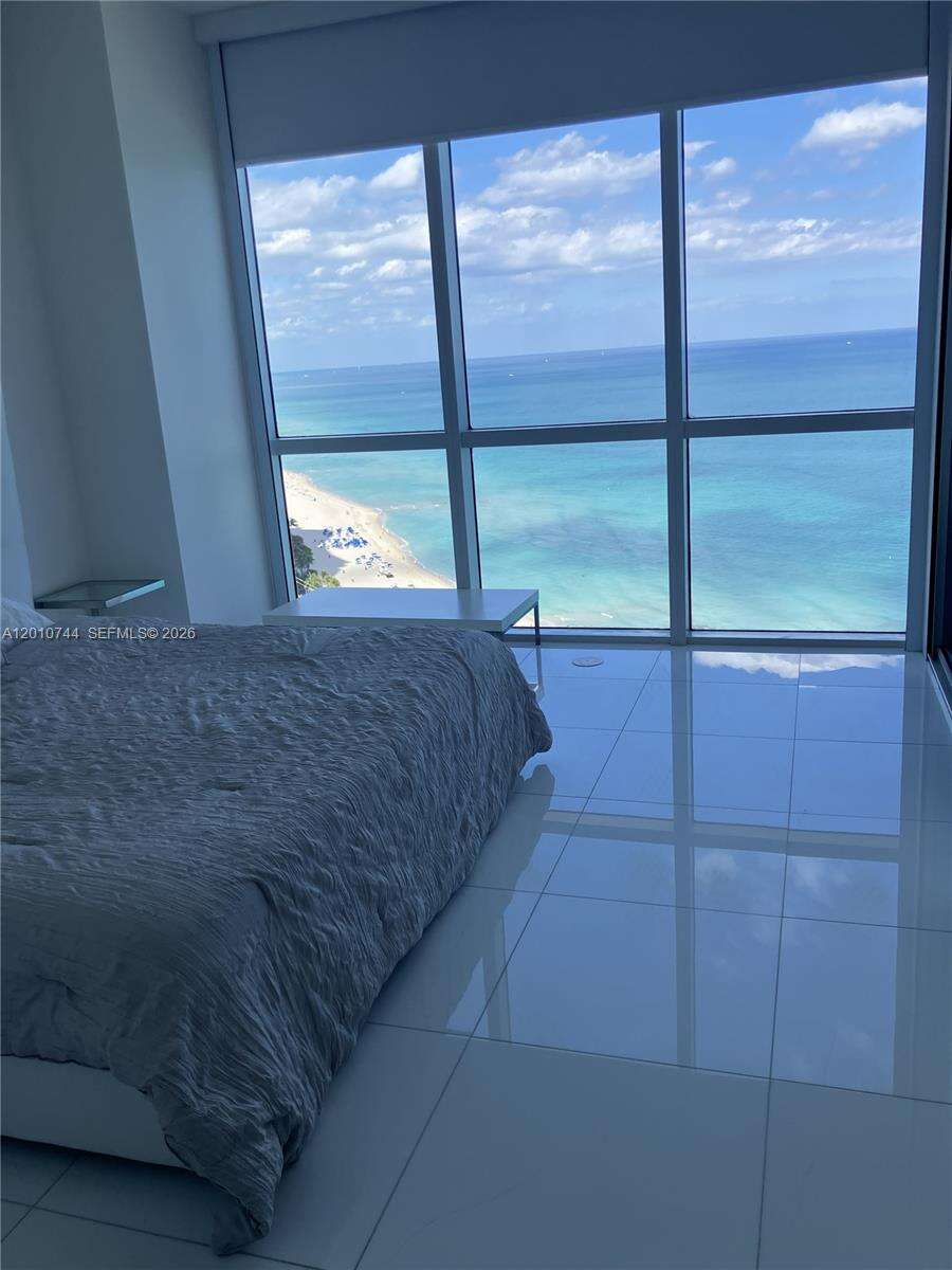 Trump Royale at 18201 Collins Ave, Sunny Isles Beach, FL 33160 - For Rent photo 17