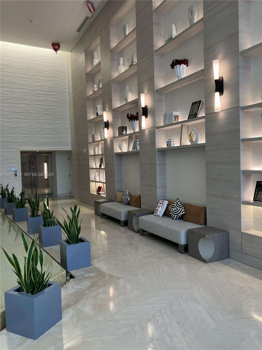 Trump Royale at 18201 Collins Ave, Sunny Isles Beach, FL 33160 - For Rent photo 27