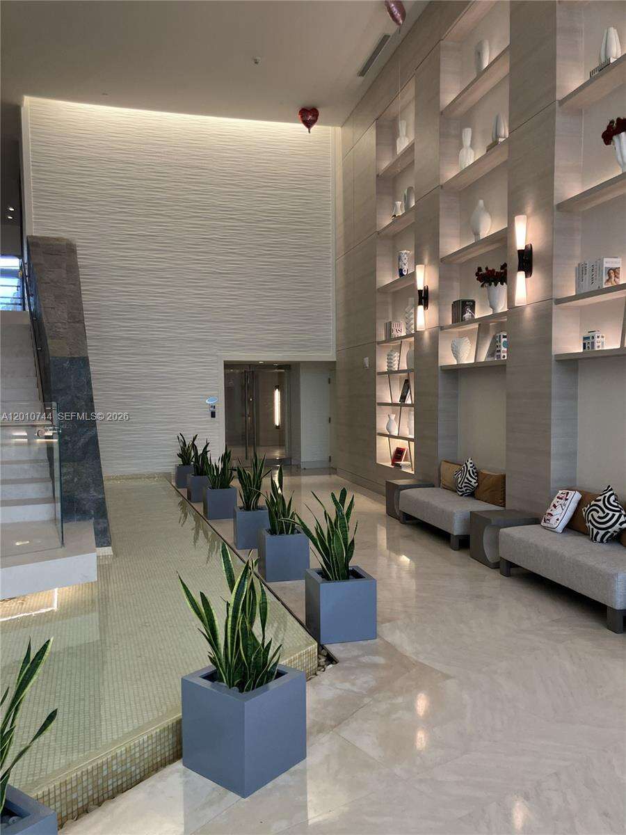 Trump Royale at 18201 Collins Ave, Sunny Isles Beach, FL 33160 - For Rent photo 28
