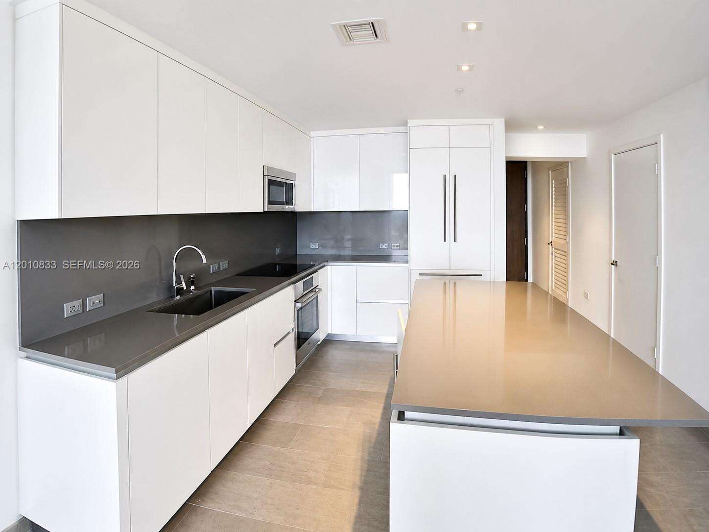 Rise Brickell at 88 7 St, Miami, FL 33130 - For Rent photo 14