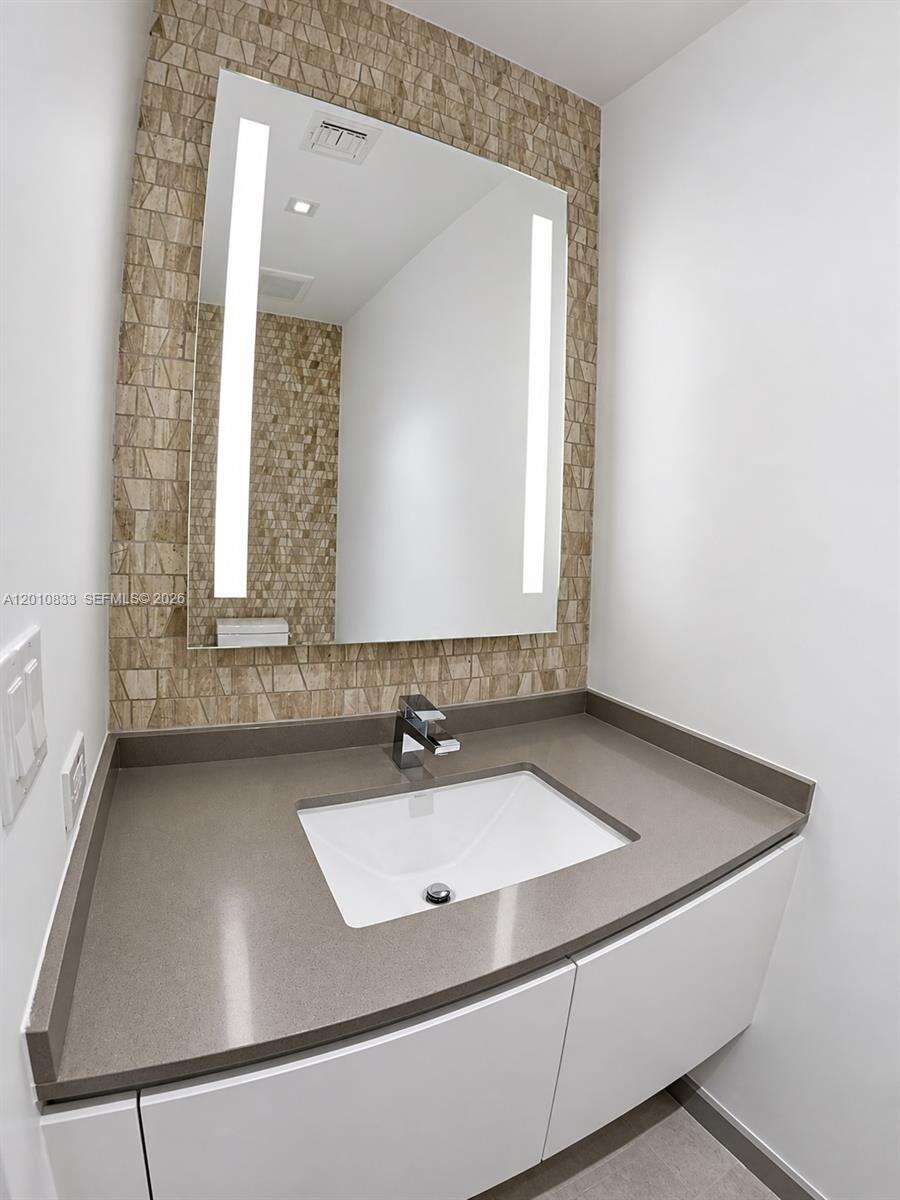 Rise Brickell at 88 7 St, Miami, FL 33130 - For Rent photo 19