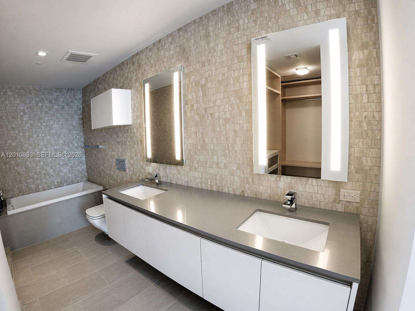 Rise Brickell at 88 7 St, Miami, FL 33130 - For Rent photo 26