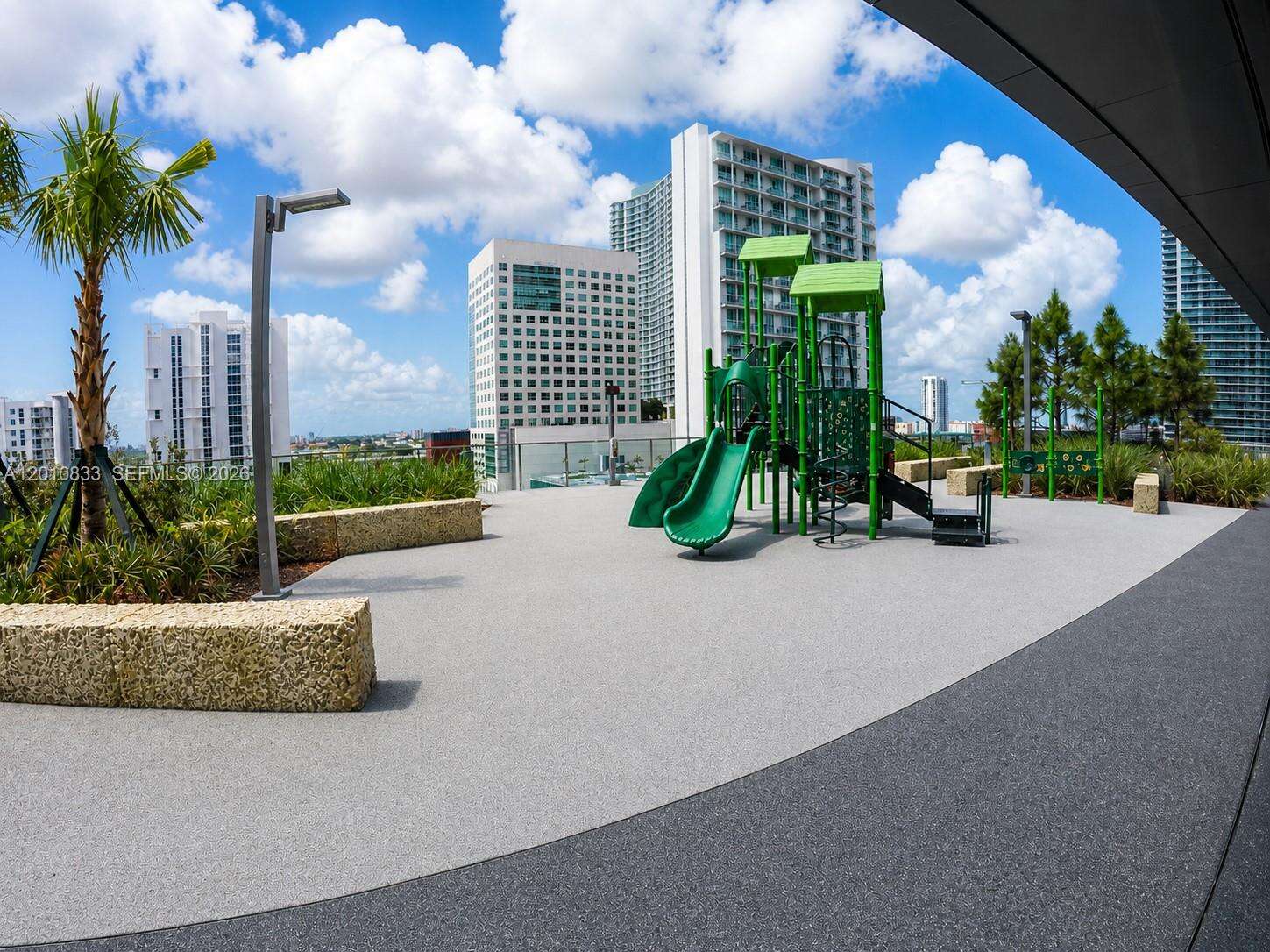 Rise Brickell at 88 7 St, Miami, FL 33130 - For Rent photo 41