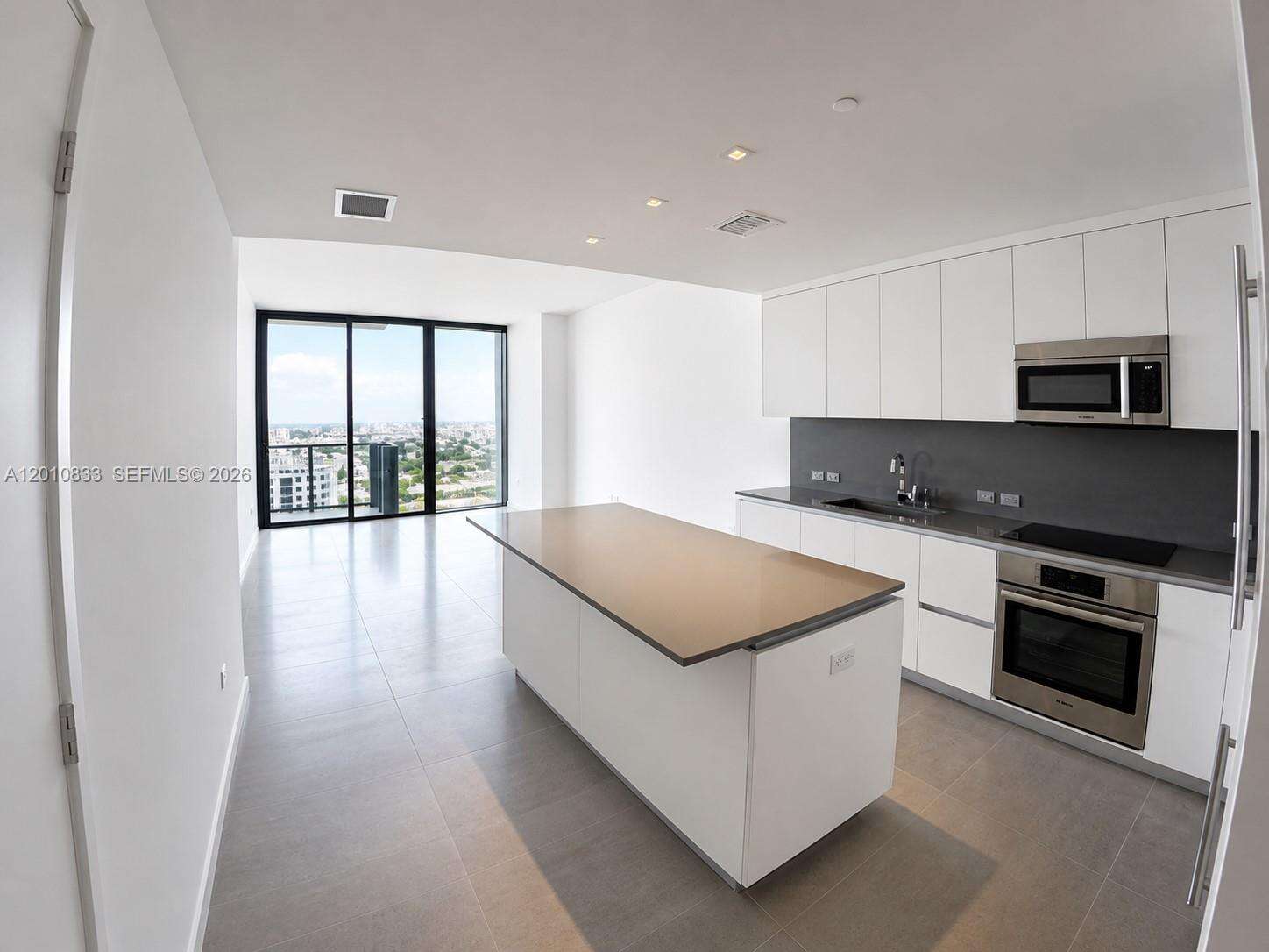 Rise Brickell at 88 7 St, Miami, FL 33130 - For Rent photo 7
