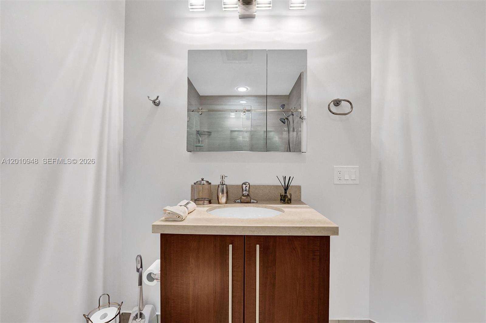 Axis On Brickell at 1111 1 Ave, Miami, FL 33130 - For Rent photo 18