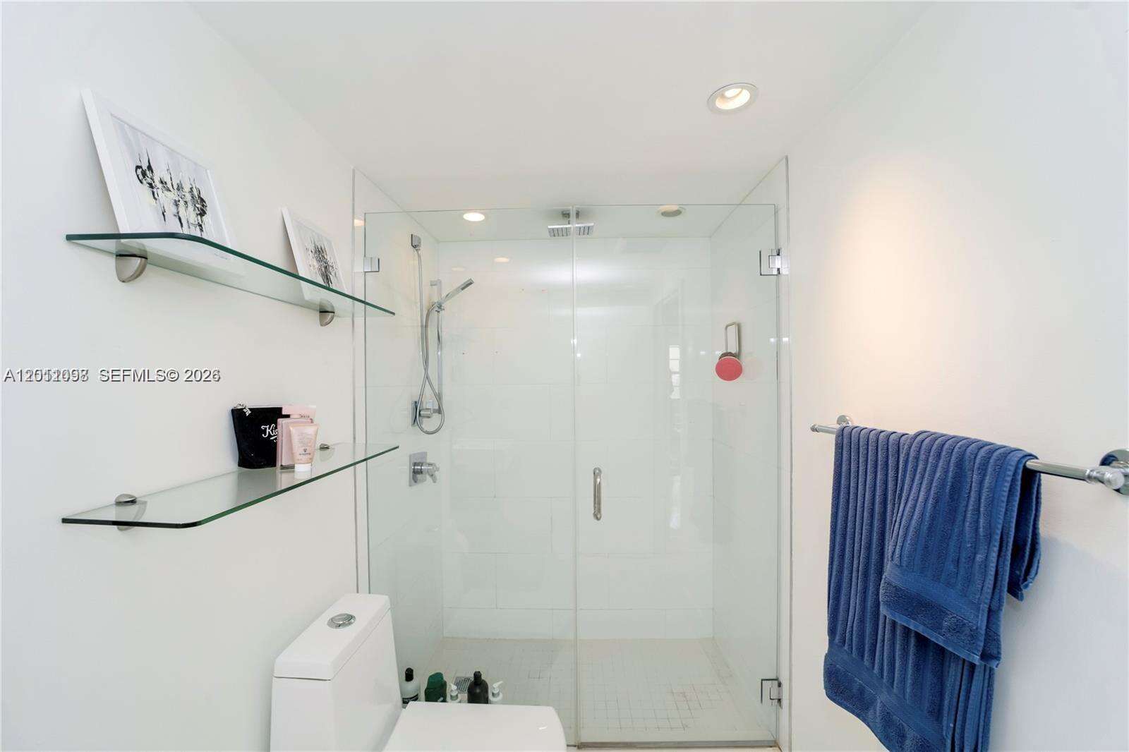 Decoplage at 100 Lincoln Rd, Miami Beach, FL 33139 - For Rent photo 10