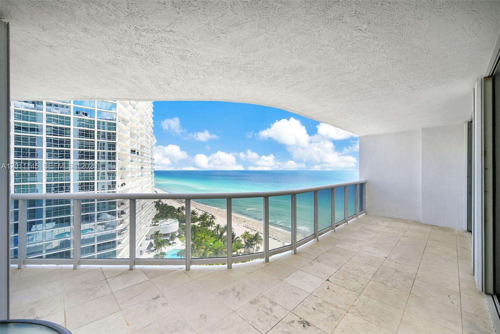 Sands Pointe at 16711 Collins Ave, Sunny Isles Beach, FL 33160 - For Rent photo 11