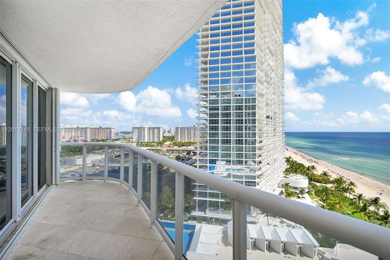 Sands Pointe at 16711 Collins Ave, Sunny Isles Beach, FL 33160 - For Rent photo 16