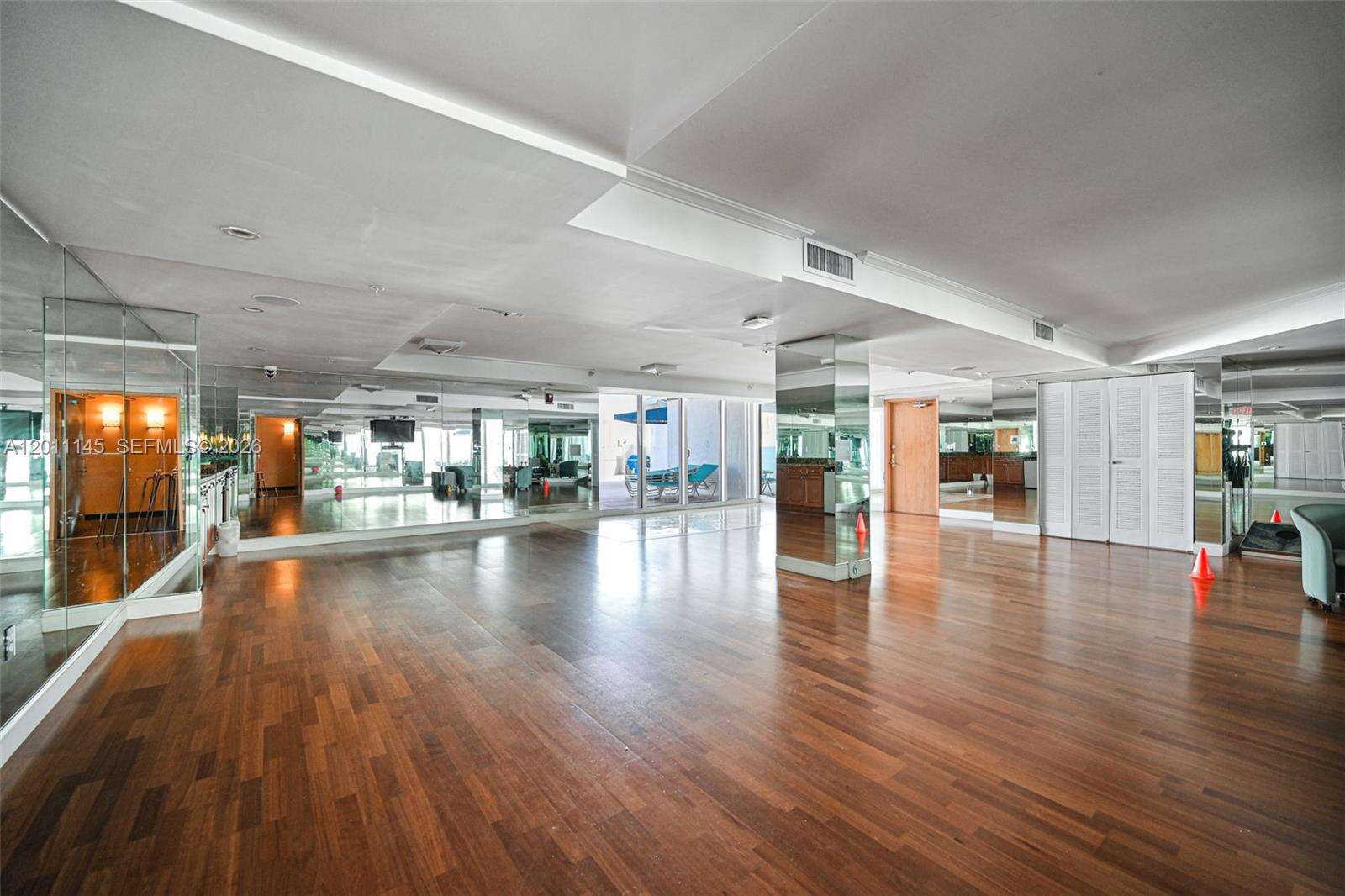 Sands Pointe at 16711 Collins Ave, Sunny Isles Beach, FL 33160 - For Rent photo 24