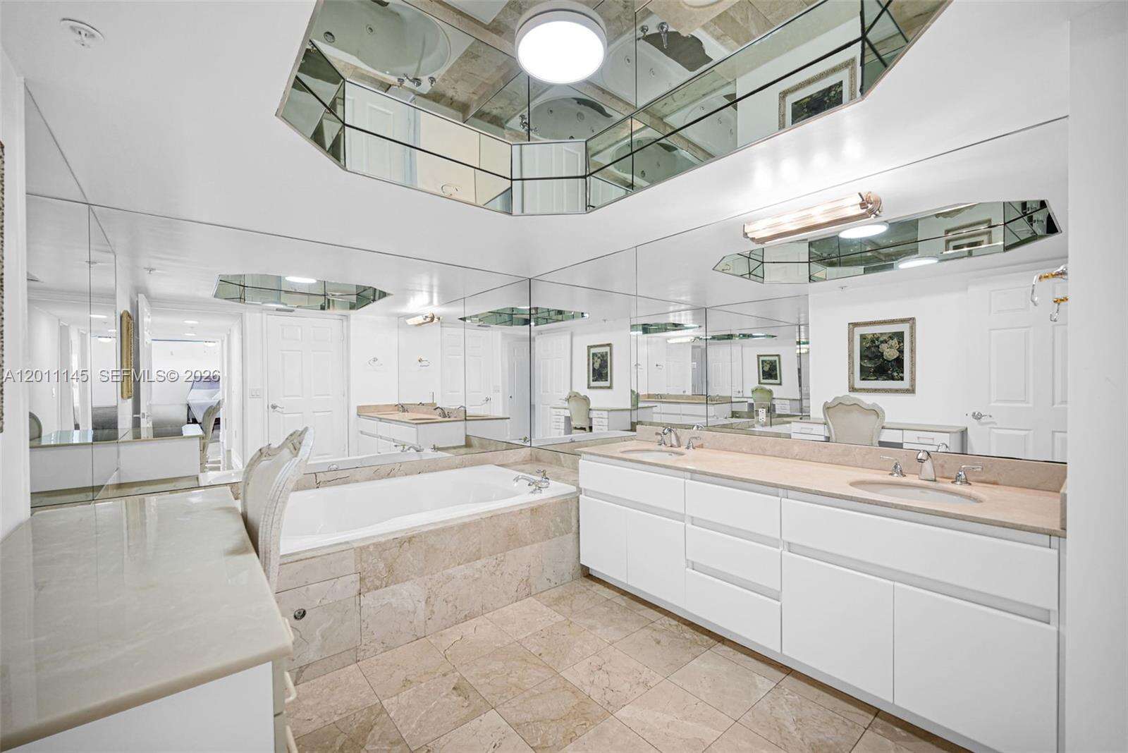 Sands Pointe at 16711 Collins Ave, Sunny Isles Beach, FL 33160 - For Rent photo 31