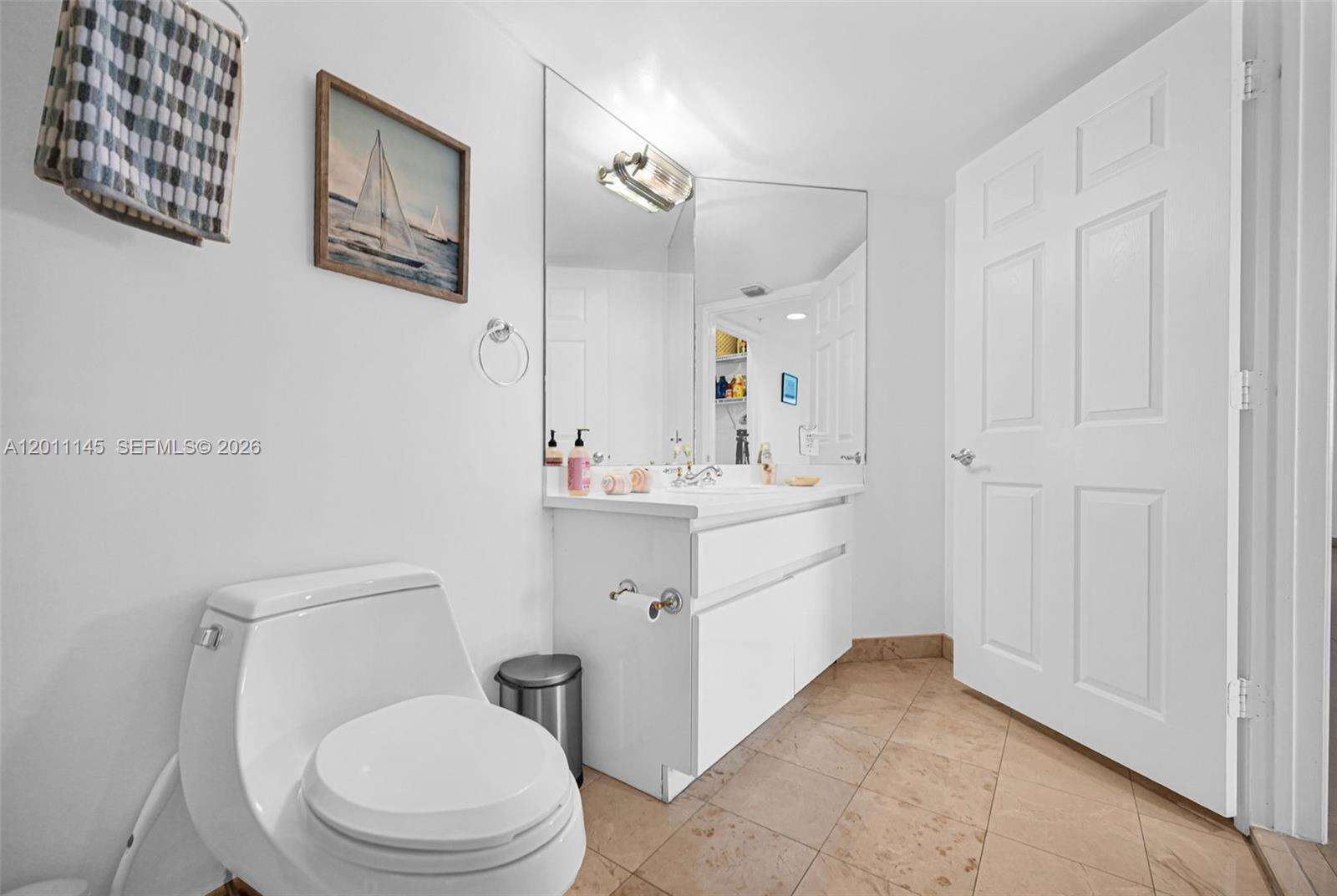 Sands Pointe at 16711 Collins Ave, Sunny Isles Beach, FL 33160 - For Rent photo 39