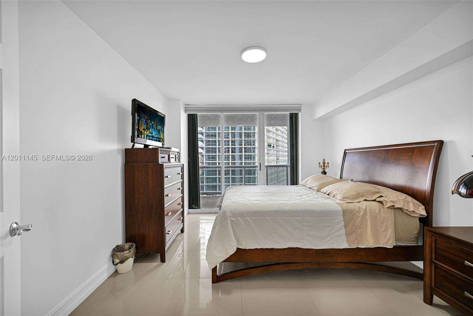 Sands Pointe at 16711 Collins Ave, Sunny Isles Beach, FL 33160 - For Rent photo 41