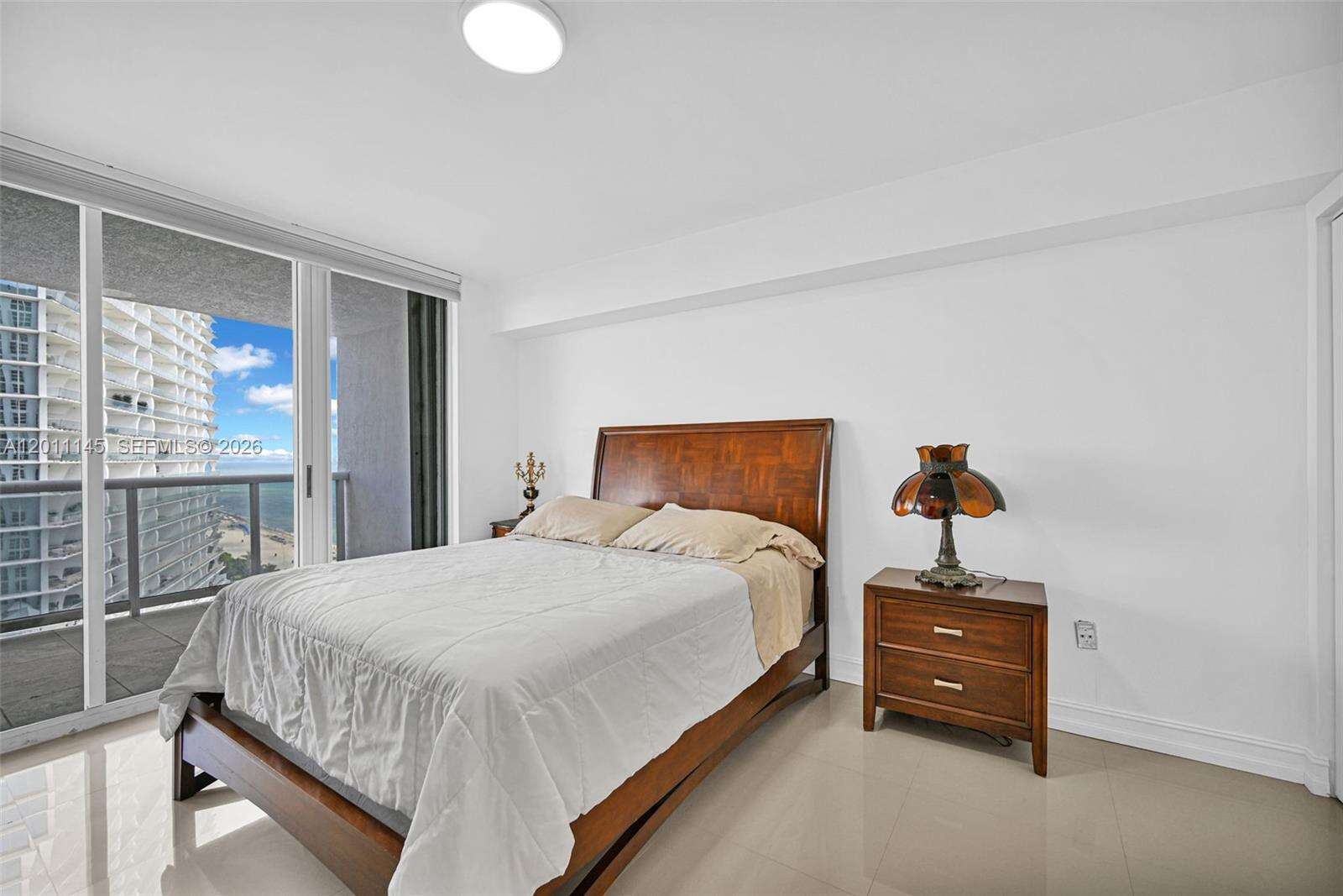 Sands Pointe at 16711 Collins Ave, Sunny Isles Beach, FL 33160 - For Rent photo 42