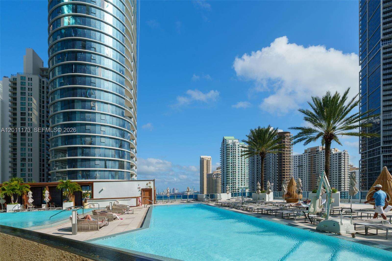 Epic Residences at 200 Biscayne Blvd Way, Miami, FL 33131 - For Rent photo 4