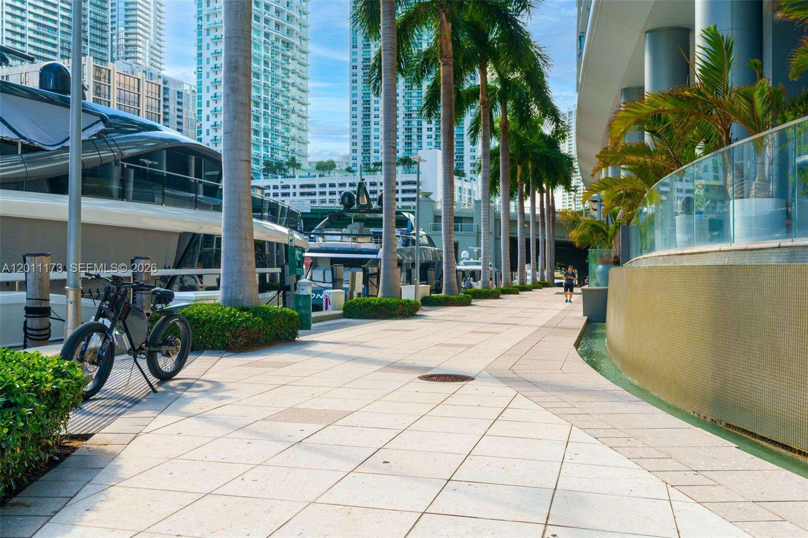 Epic Residences at 200 Biscayne Blvd Way, Miami, FL 33131 - For Rent photo 32
