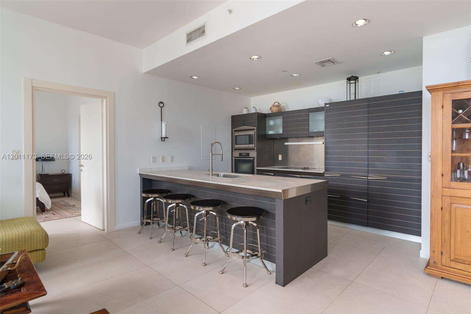 Epic Residences at 200 Biscayne Blvd Way, Miami, FL 33131 - For Rent photo 7