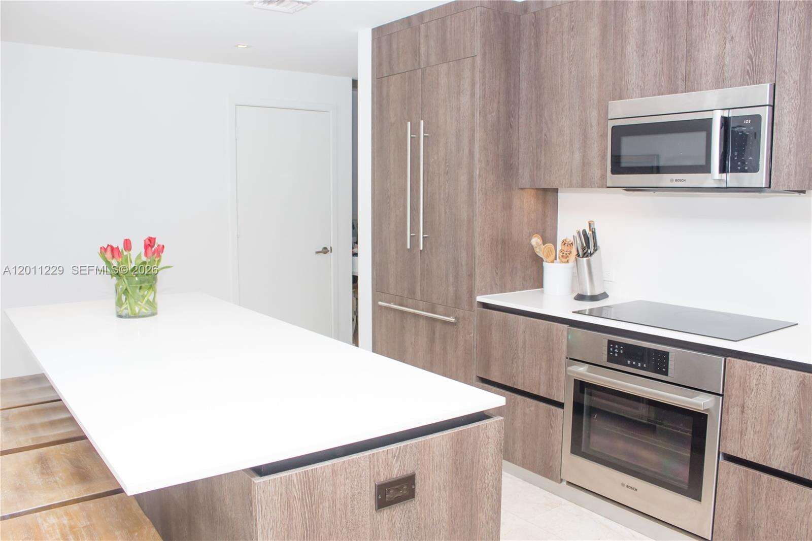 Reach Brickell at 68 6 St, Miami, FL 33131 - For Rent photo 2