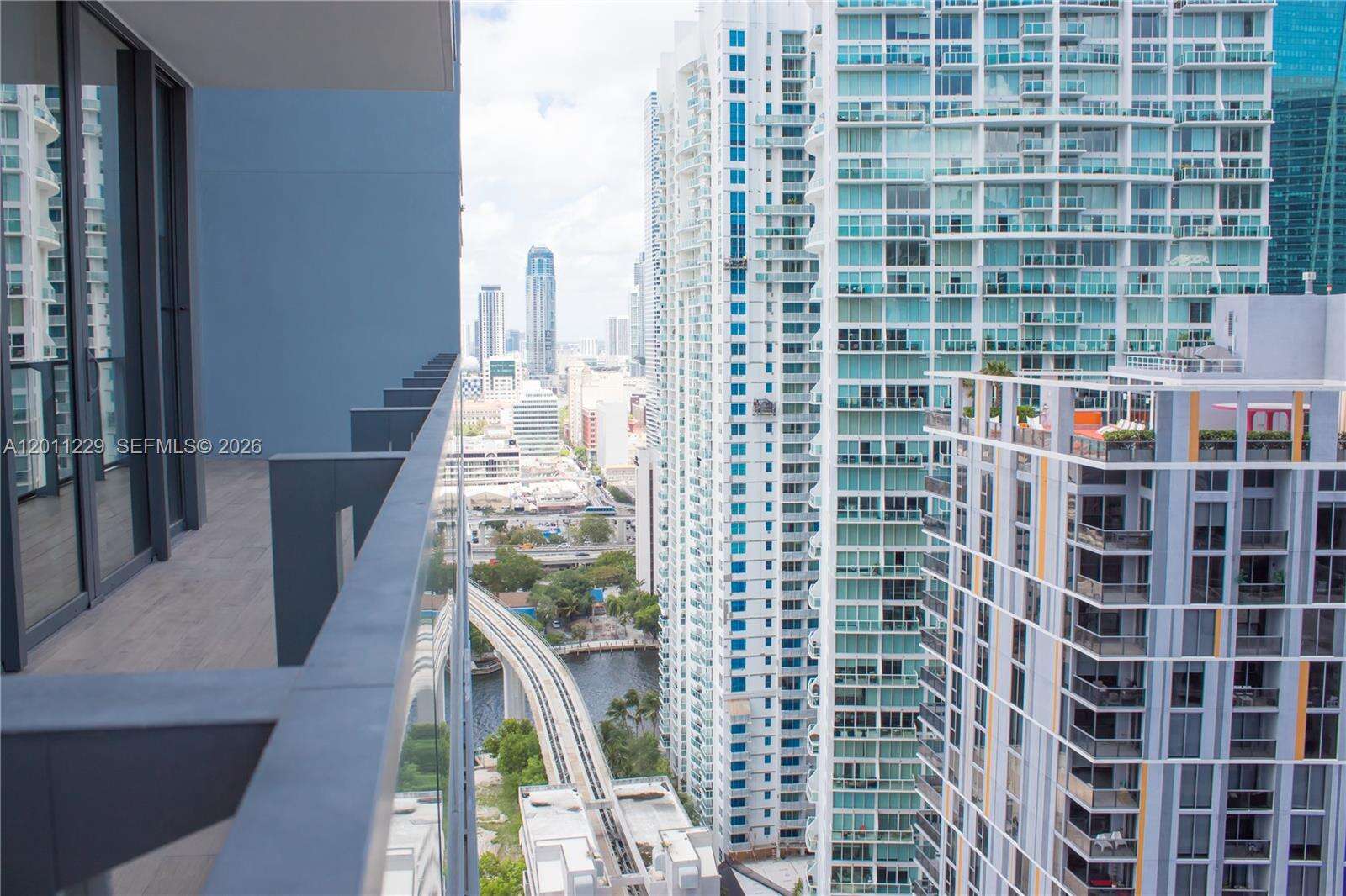 Reach Brickell at 68 6 St, Miami, FL 33131 - For Rent photo 22