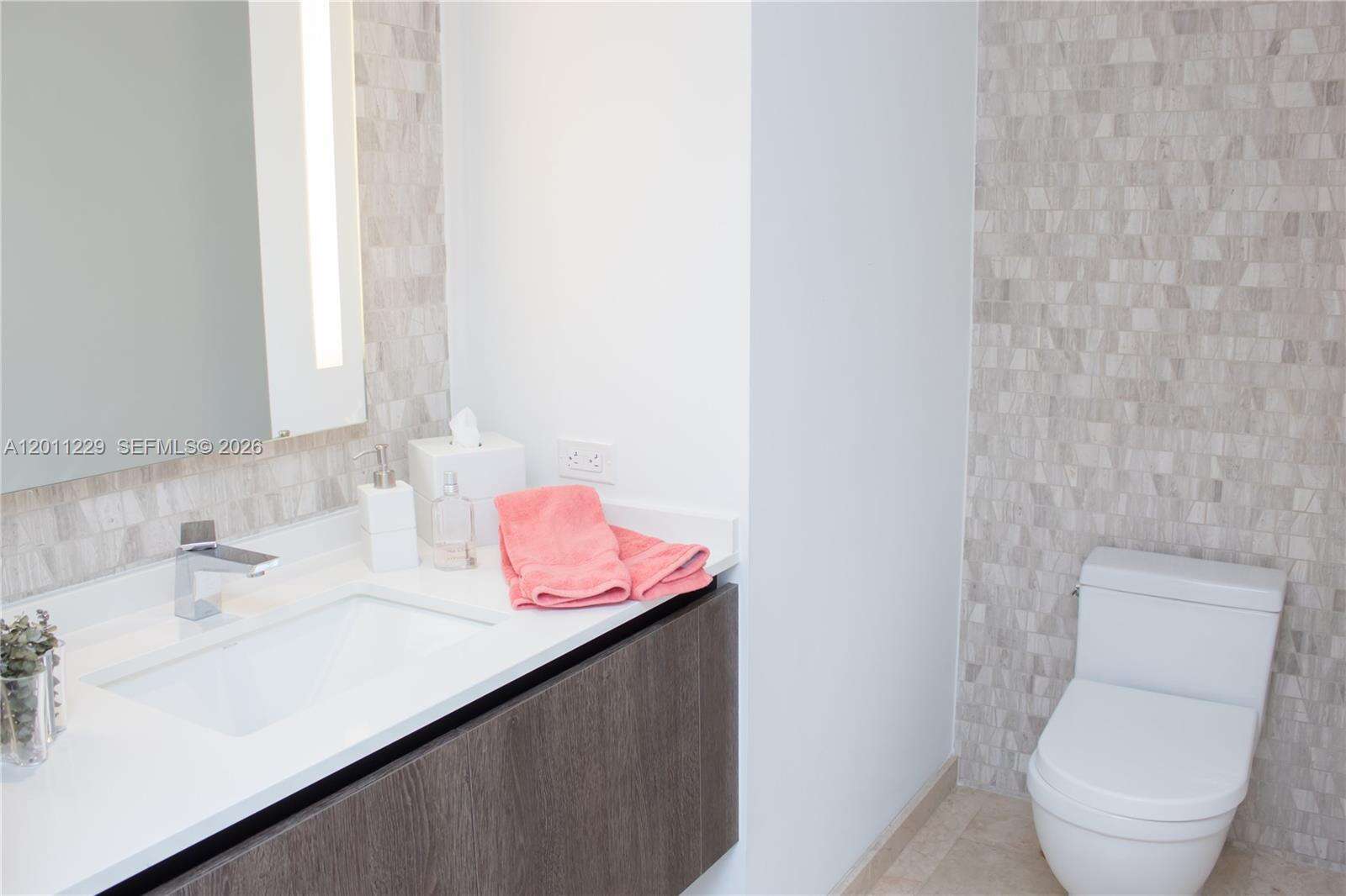 Reach Brickell at 68 6 St, Miami, FL 33131 - For Rent photo 31